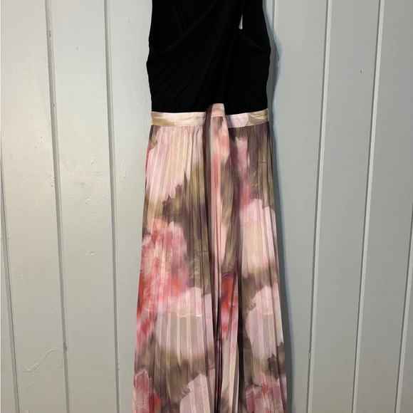 NWT Ted Baker Loulous Cross Front Pleated Dress Knit Bodice Sleeveless US 10 - Picture 3 of 16
